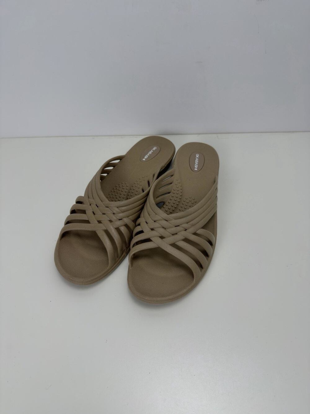 Okabashi Women's Tan Strappy Size Ml (8-9) Sandals